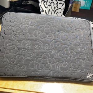 Laptop sleeve
